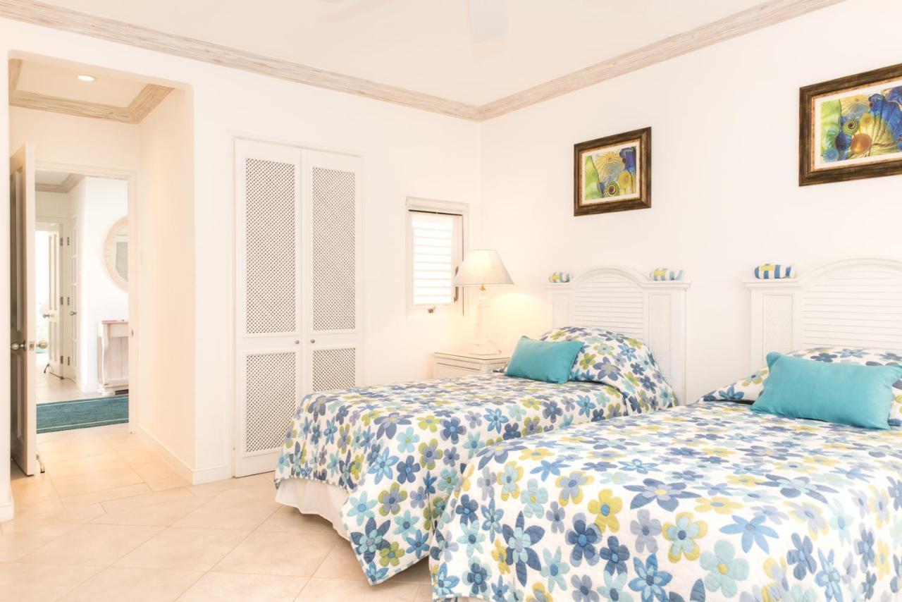 Port St. Charles Hotel Сейнт Питър Екстериор снимка