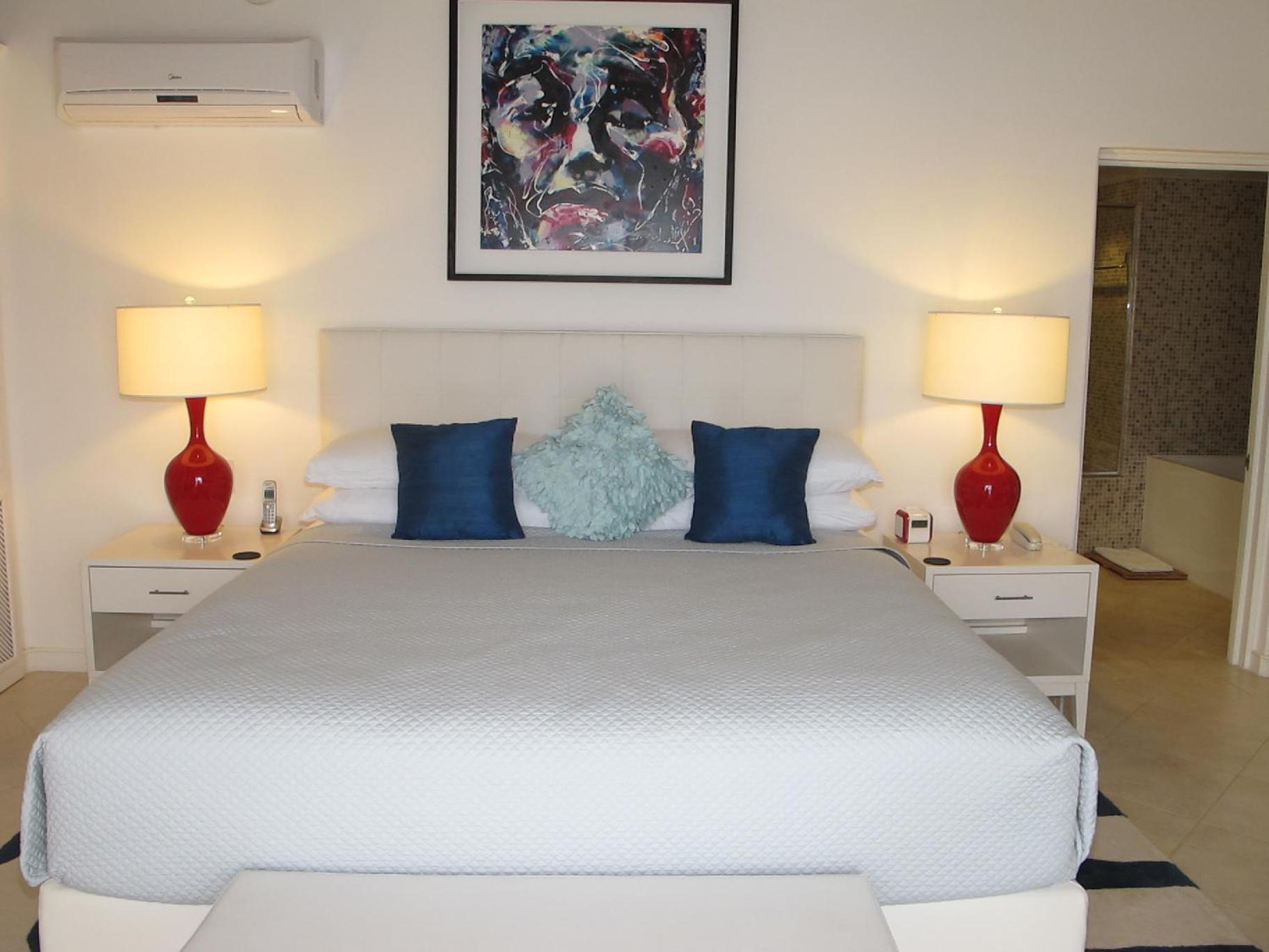 Port St. Charles Hotel Сейнт Питър Екстериор снимка