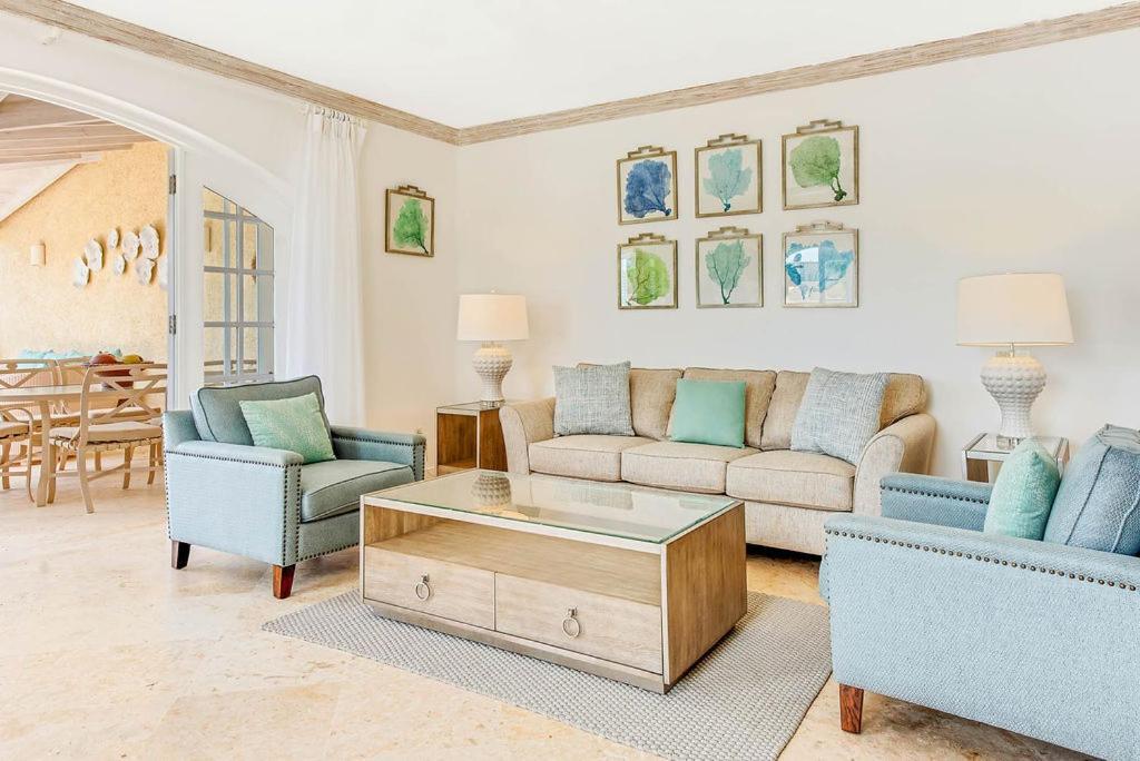 Port St. Charles Hotel Сейнт Питър Екстериор снимка